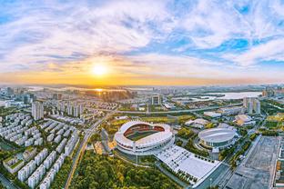 德天空：弗里克不太可能执教拜仁，诺伊尔等球员希望图赫尔留下